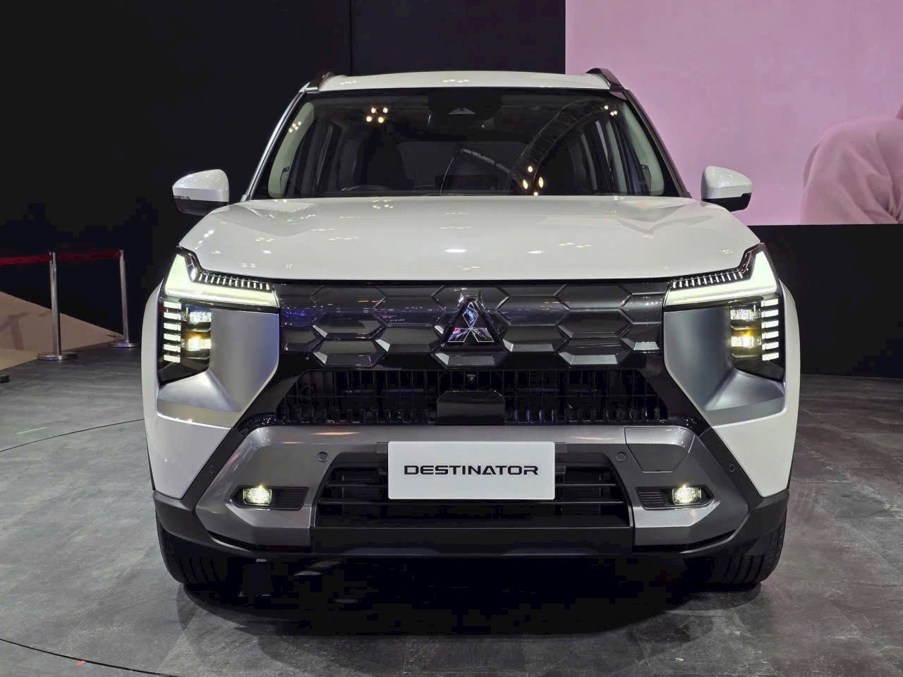 Mitsubishi Destinator Bình Định